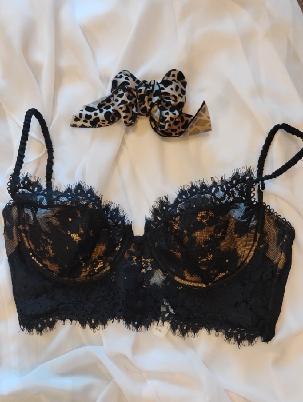 Copy Of A FL&L  Black Eyelash-Lace Balconette Bra